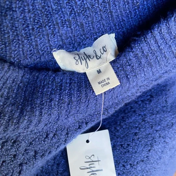 Style & Co Blue Knit Sweater - Picture 2 of 3